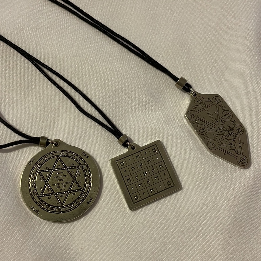 EUC Pewter Hebrew Medallions